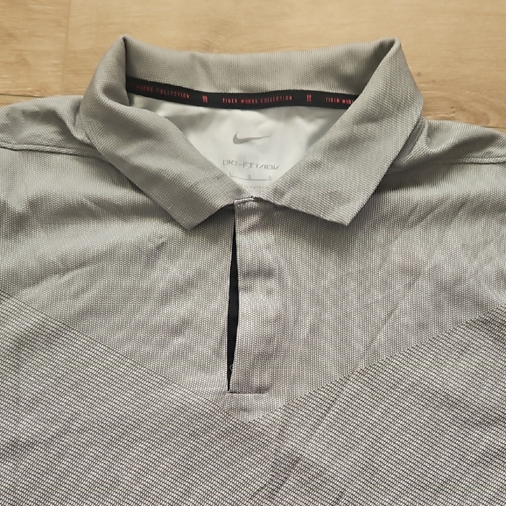 Nike Men's Gray Polo Shirt TIGER WOODS COLLECTION
